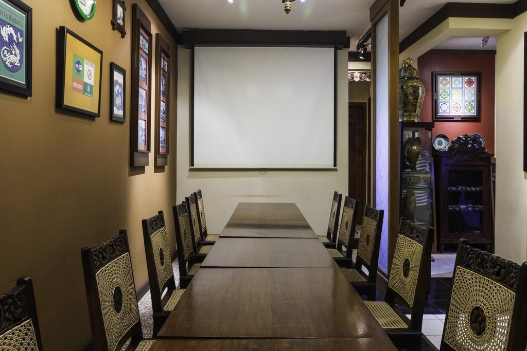 Dhanesvara Holistic Unique Homestay Wonotjolo Buitenkant foto