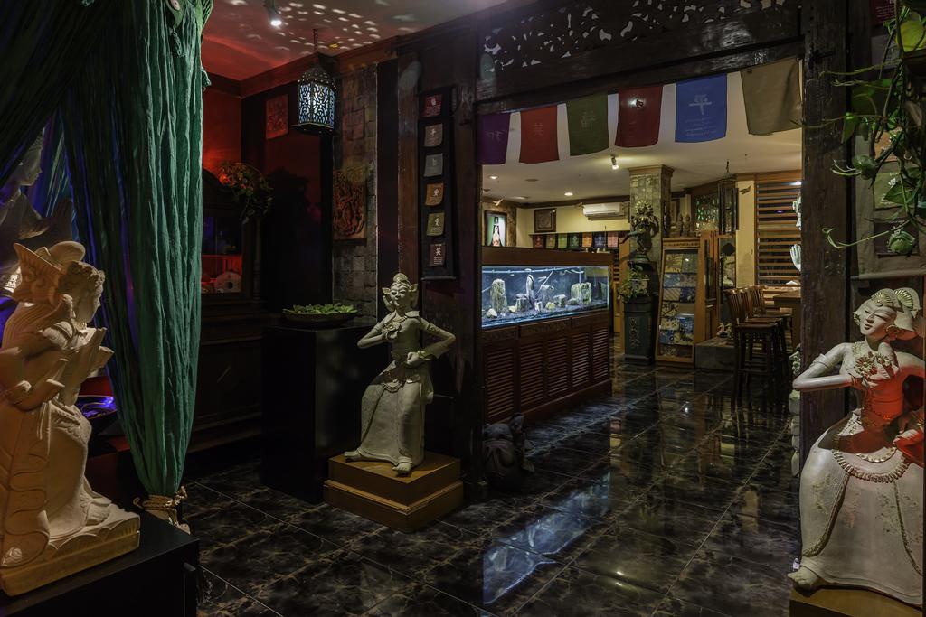 Dhanesvara Holistic Unique Homestay Wonotjolo Buitenkant foto