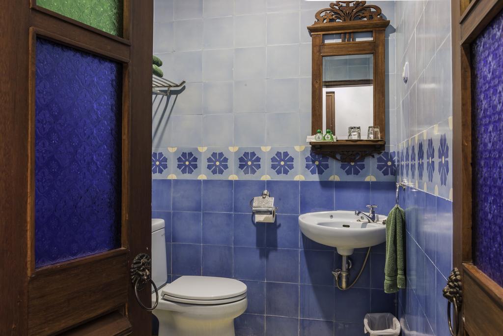 Dhanesvara Holistic Unique Homestay Wonotjolo Buitenkant foto