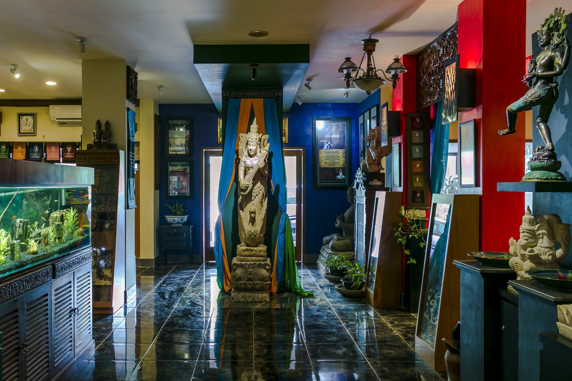 Dhanesvara Holistic Unique Homestay Wonotjolo Buitenkant foto