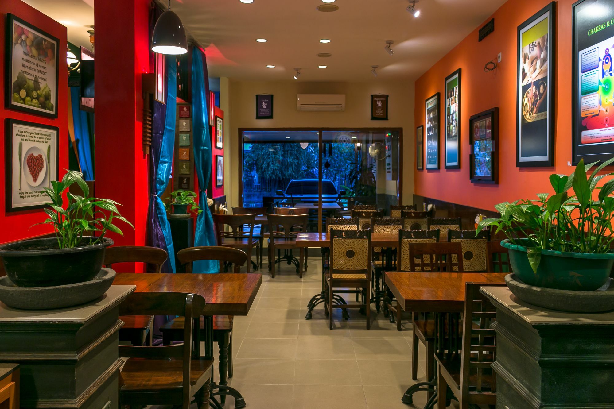Dhanesvara Holistic Unique Homestay Wonotjolo Buitenkant foto